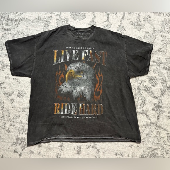 PAC SUN woman’s XL distressed t-shirt. - Picture 2 of 5